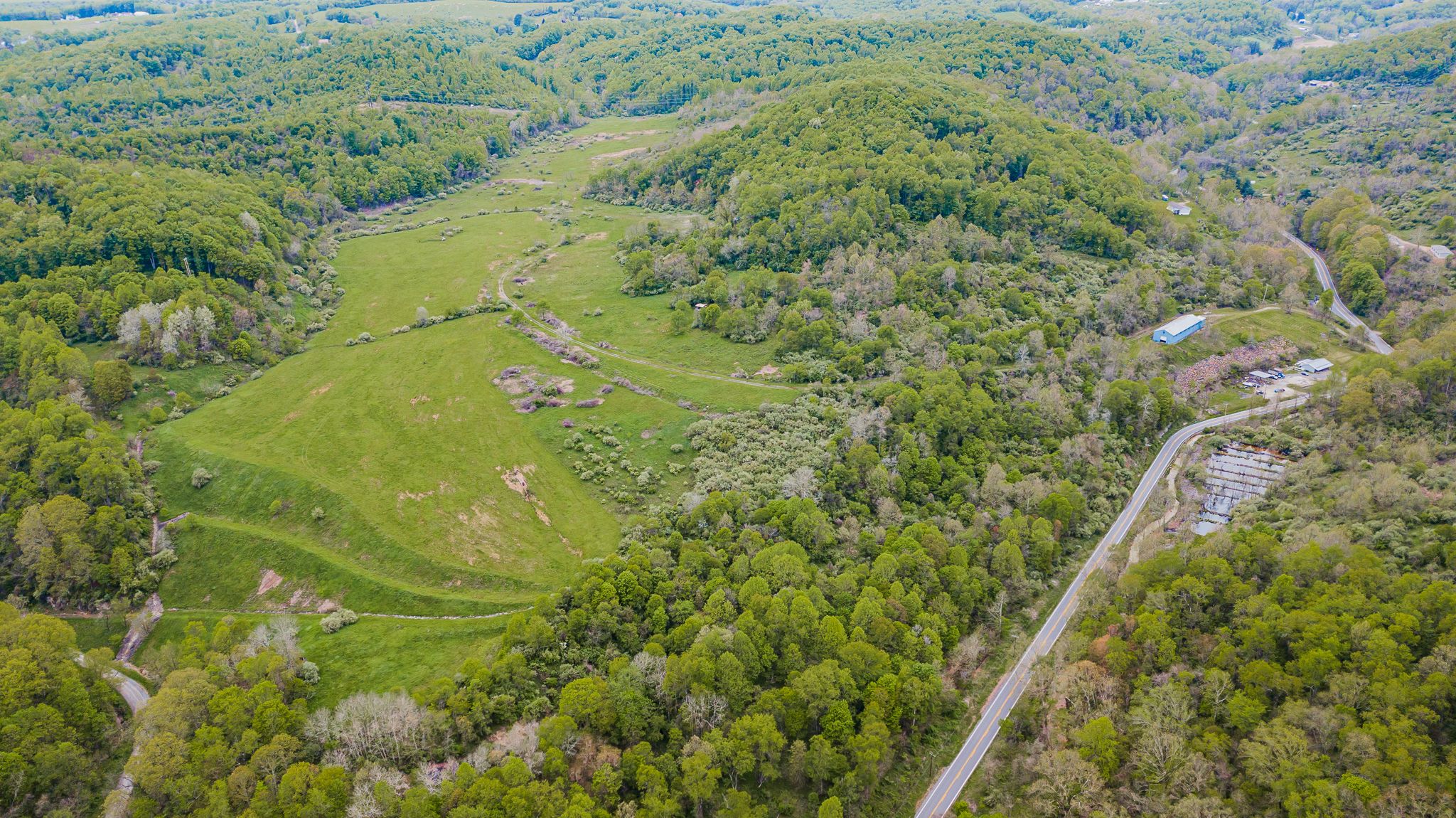 1583 Lazzelle Union Rd, Maidsville WV